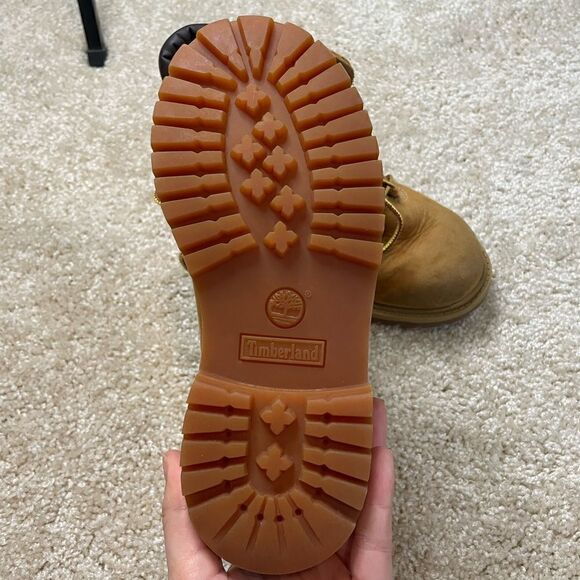 Timberland Boots - Wheat Nubuck - Picture 3 of 5